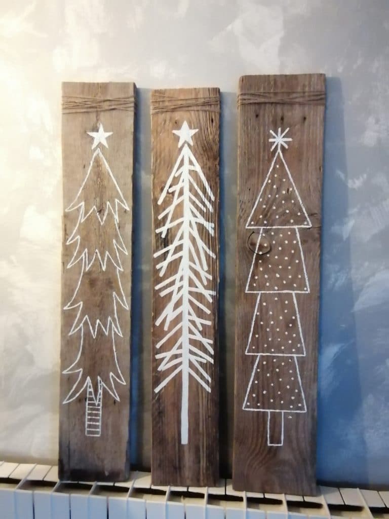 DIY sapins peints sur planche